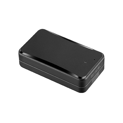 LL301 4G GPS asset tracker allows for ultra-long standby time via 10,000mAh large-capacity battery and durable housing for vehicle rental, fleet management, and logistics.