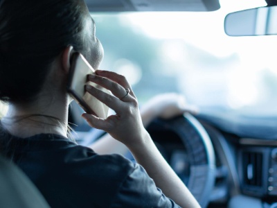 Create a safer fleet with distracted driving camera solutions. Learn about the risks of distracted driving.